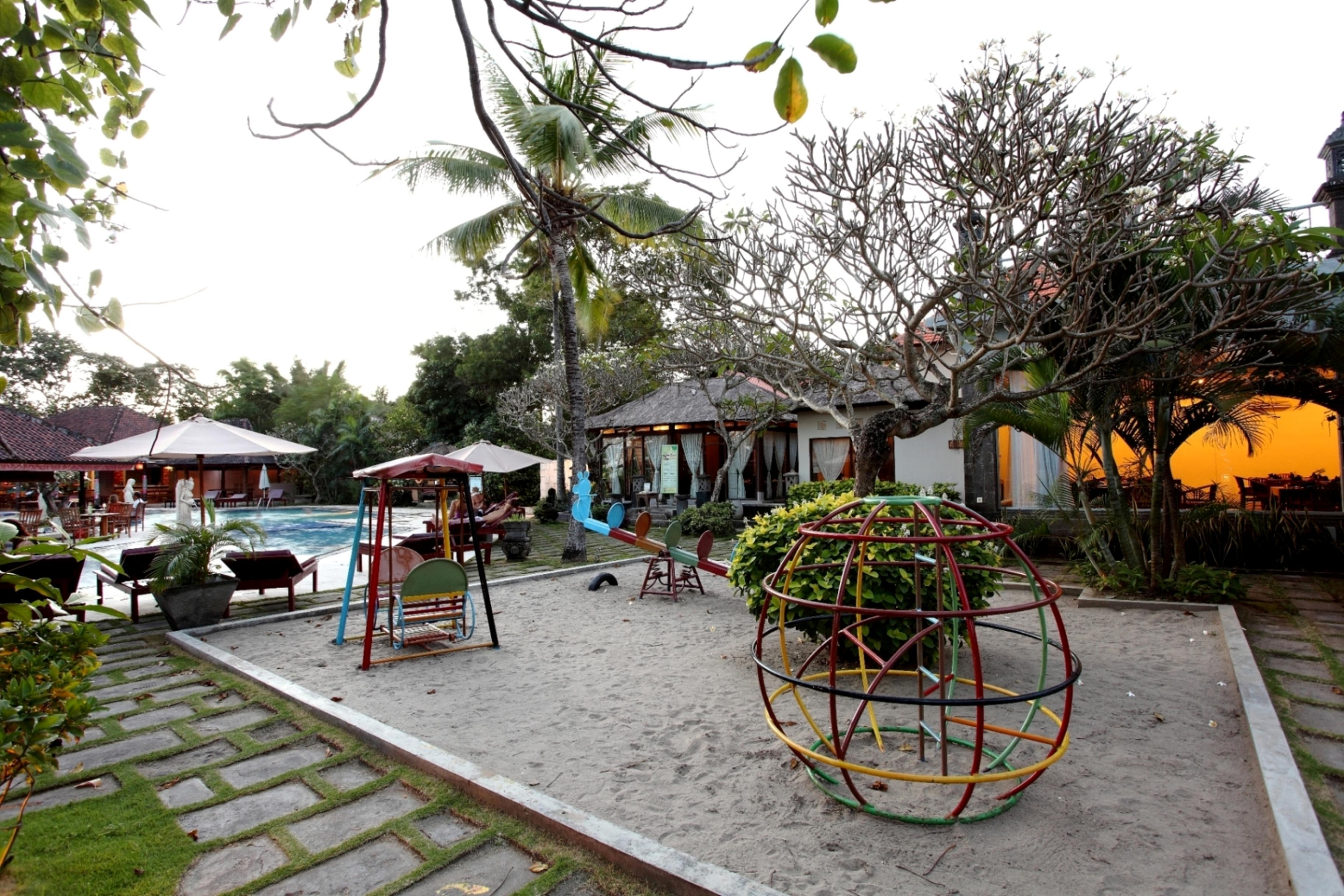 Puri Saron Hotel Seminyak Zewnętrze zdjęcie